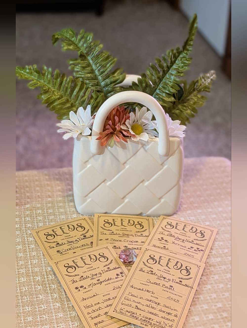 White Ceramic Purse Planter Arrangement - Picture 4 of 4